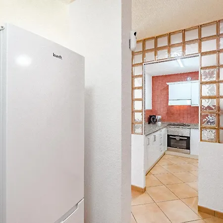 Appartement Lovely In *