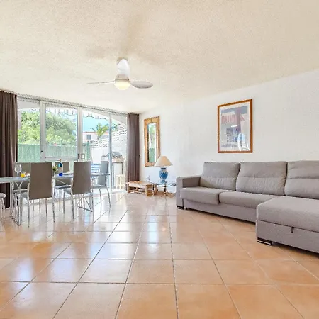 Apartamento Lovely In Callao Salvaje