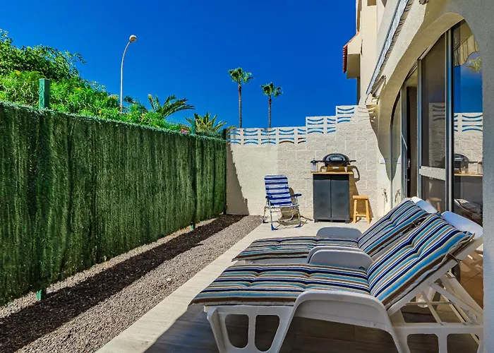 Lovely In Callao Salvaje